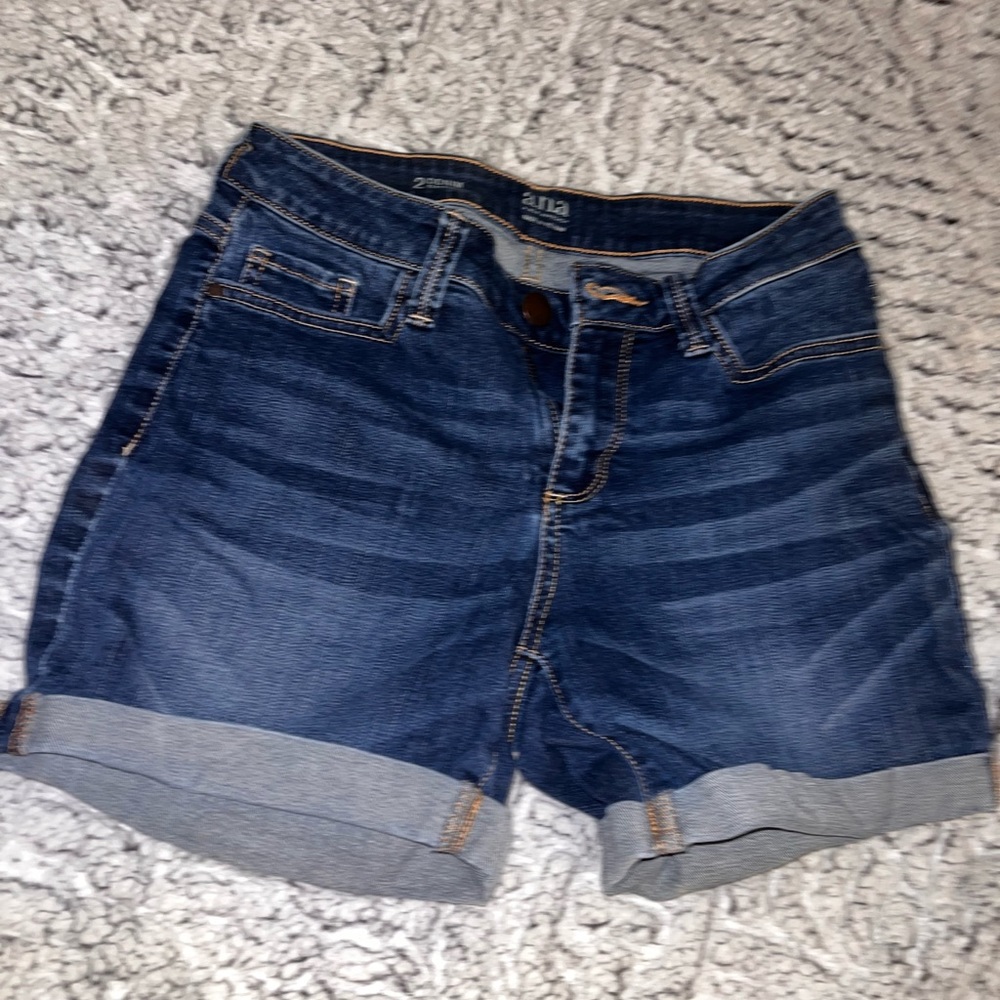 Demon shorts